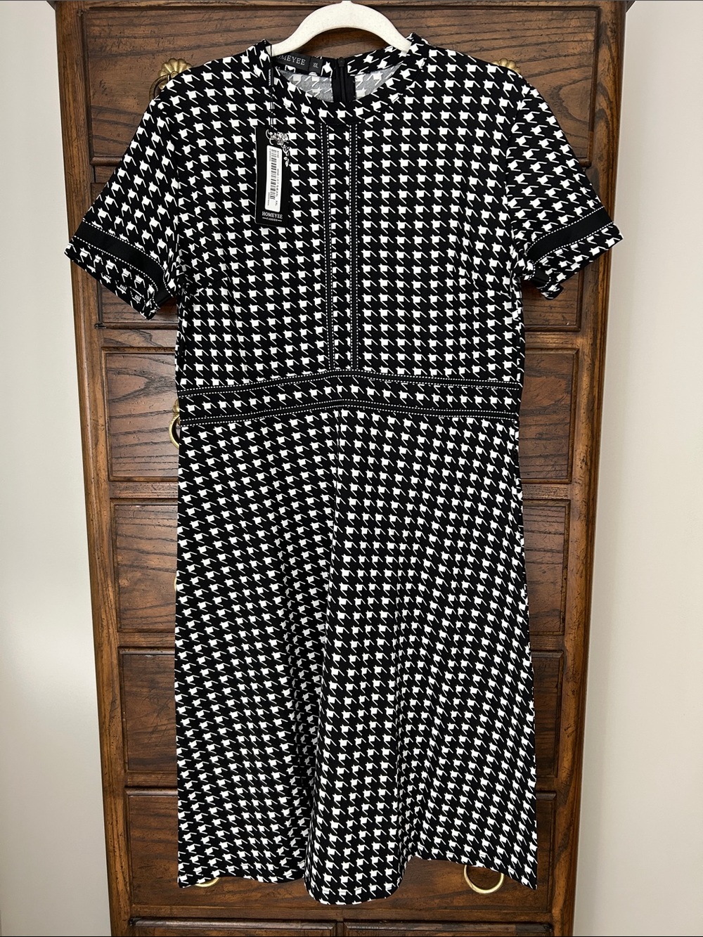 NWT Black & White Houndstooth Short-Sleeve A-Line Dress, Size XXL
